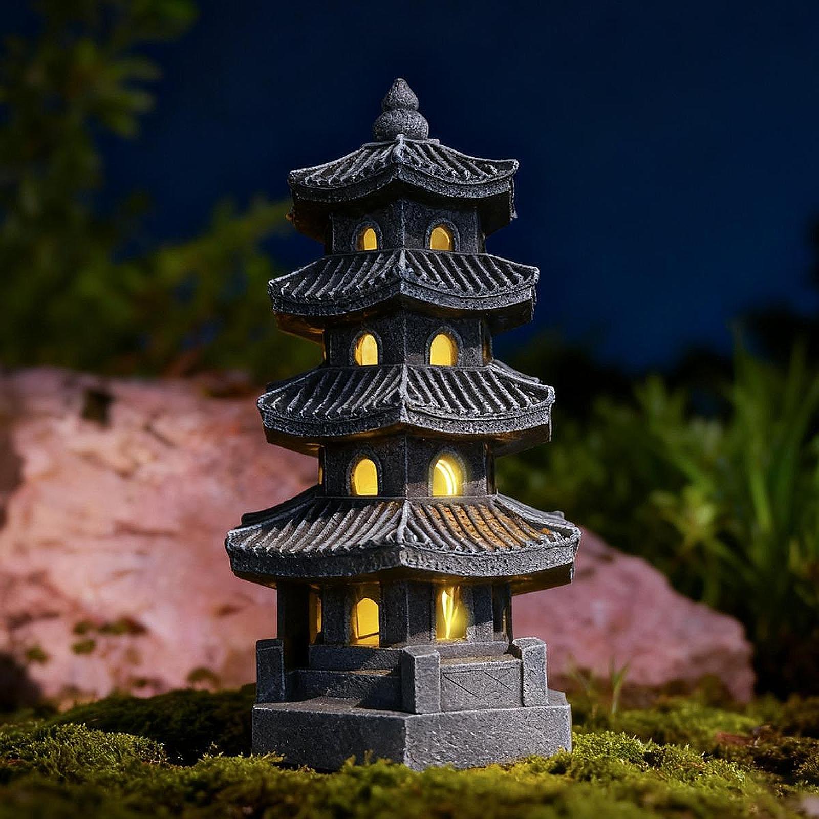 فانوس شمسي على شكل باغودا، تمث - مراجعة Halo Outdoor Lighting وسعره