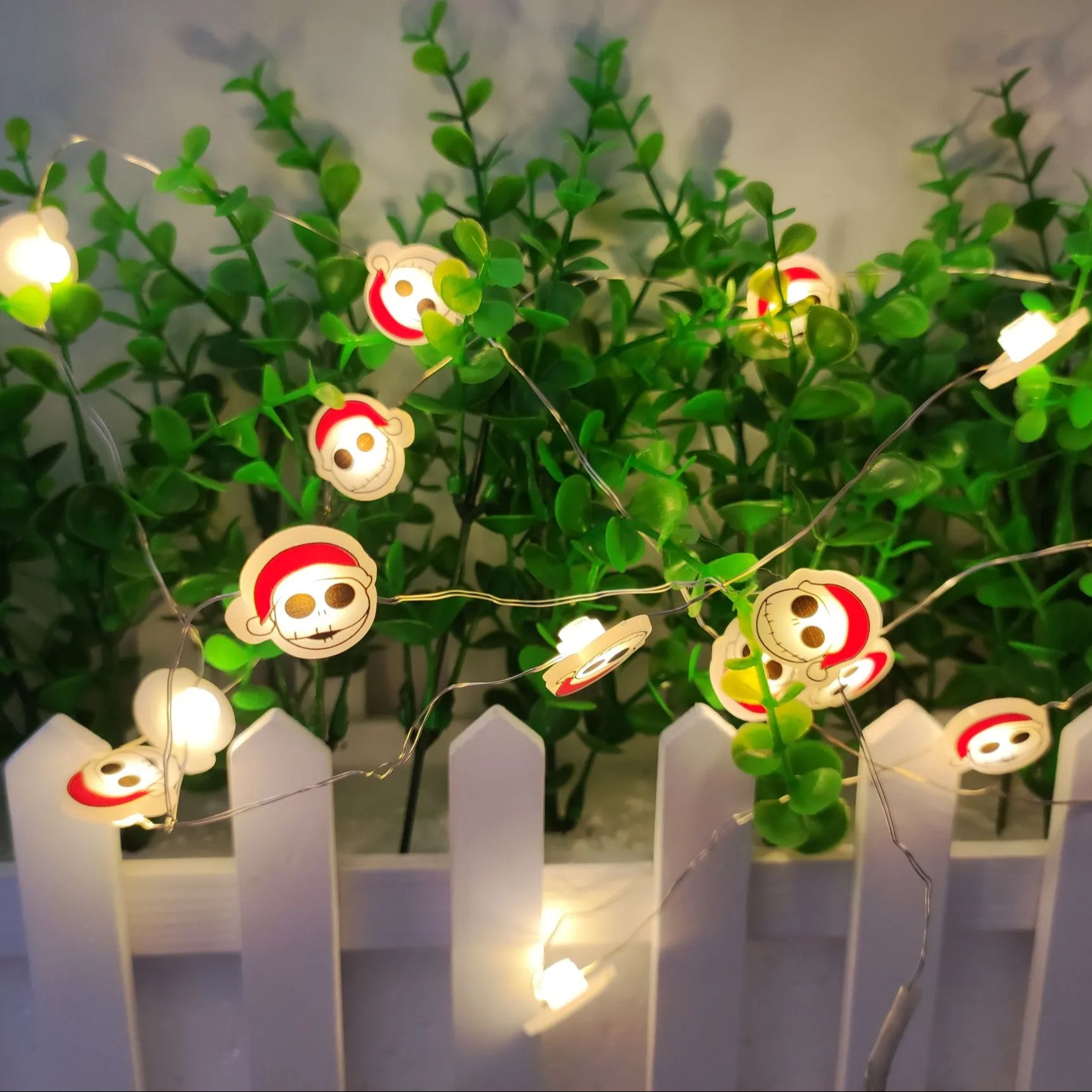 20LED سلسلة أسلاك نحاسية أضواء - مراجعة Outdoor Lighting No Wiring وسعره