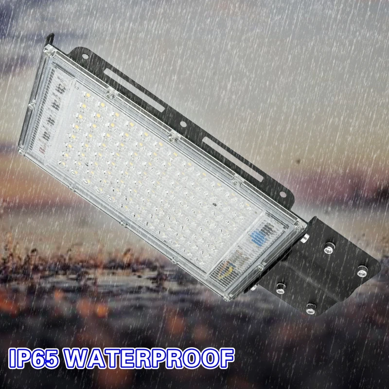 100 واط مصباح ليد للشارع التيا - مراجعة Zumtobel Outdoor Lighting وسعره